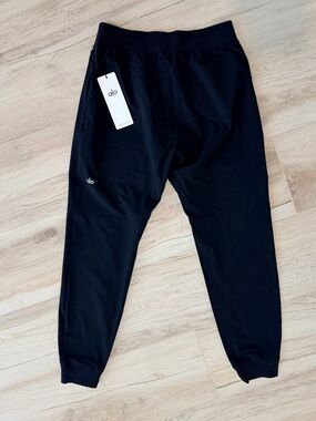 Alo Yoga Co-Op Pant Black Joggers NWT Size M